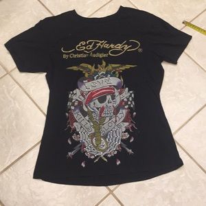 Ed Hardy t-shirt size XXL for girl, XL or L for women